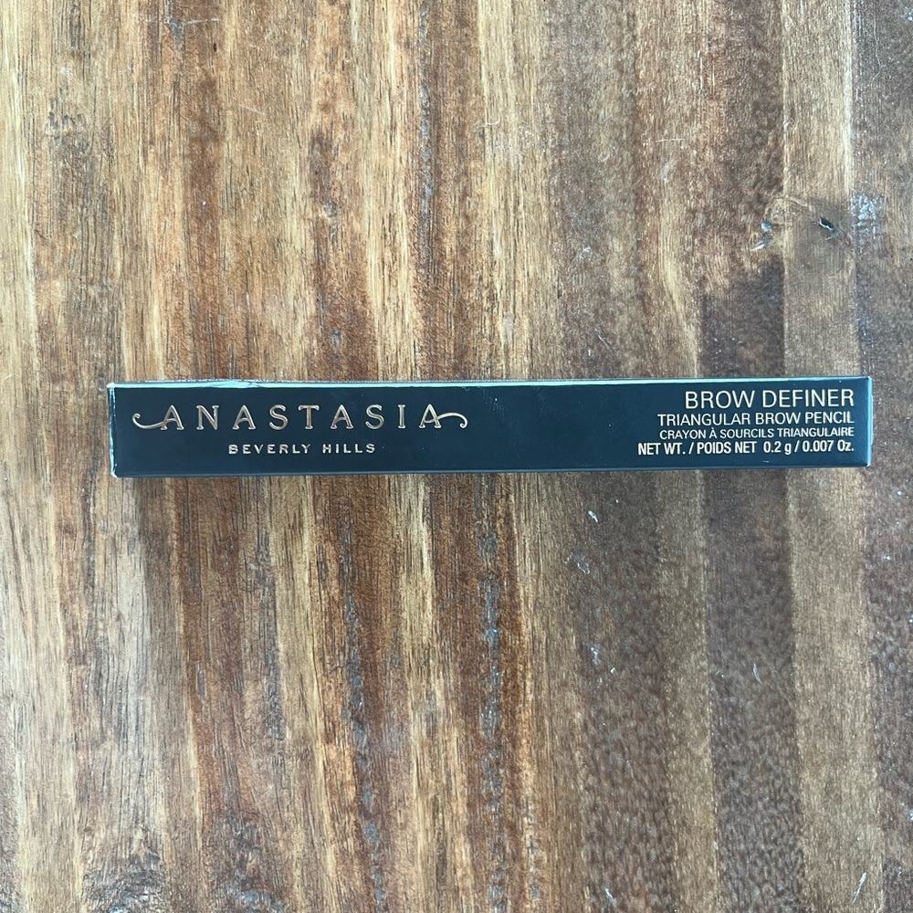 NWT Anastasia Beverly Hills Brow Definer in Taupe